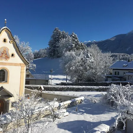 Innsbruck-vill * İnnsbruck