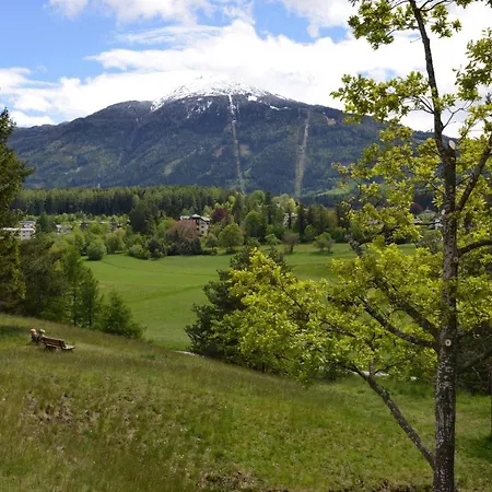 Innsbruck-vill * إنسبروك